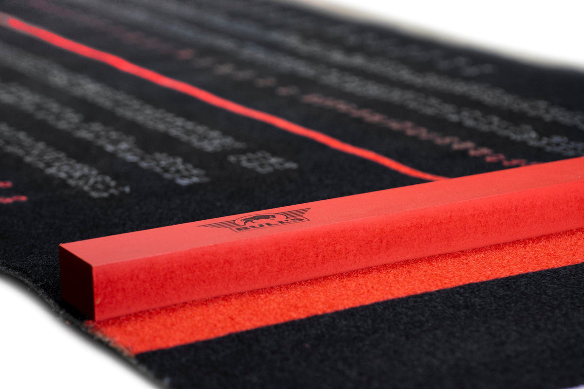 Bull's Dart Matte Carpet 300x60 cm - Finishmat med Oche